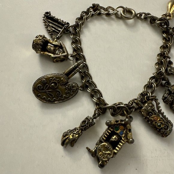 Vintage Charm Bracelet 10 Charms Clock Lips Phone Shorts And More D10 - Picture 3 of 7